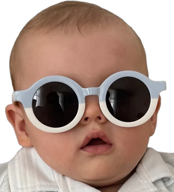 Benji con lentes